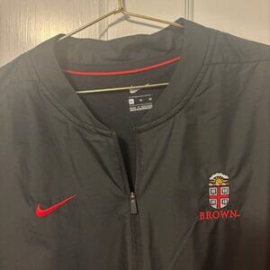 Brown U. Lightweight Nike quarter zip - NWOT